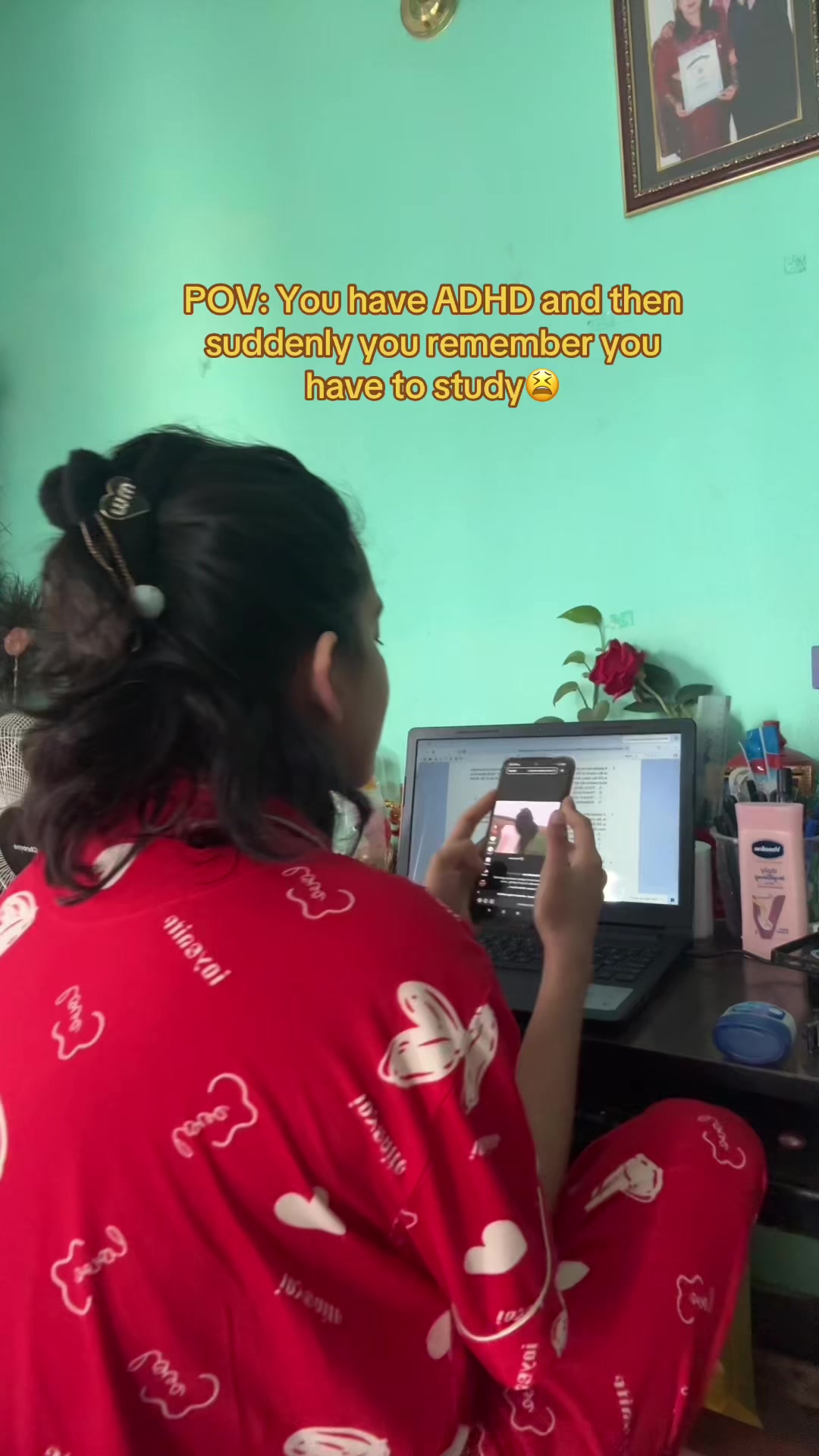 @Niru✨