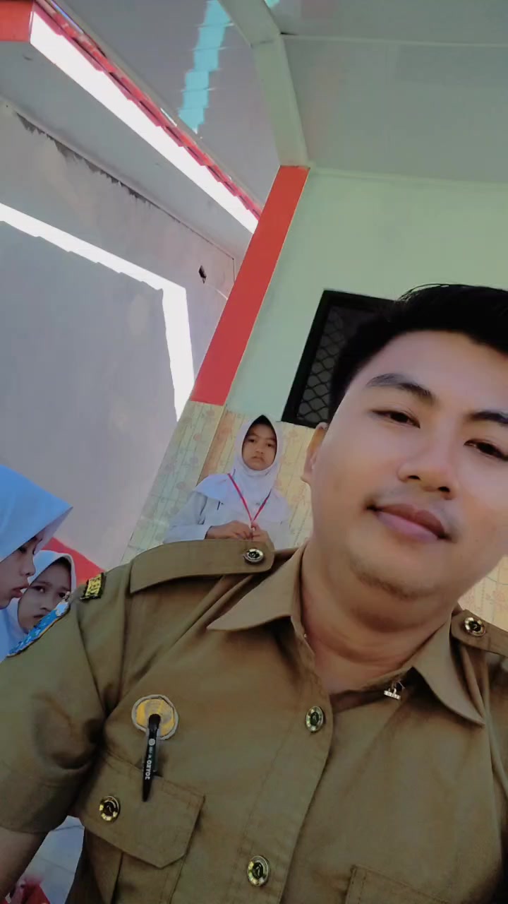 @Den