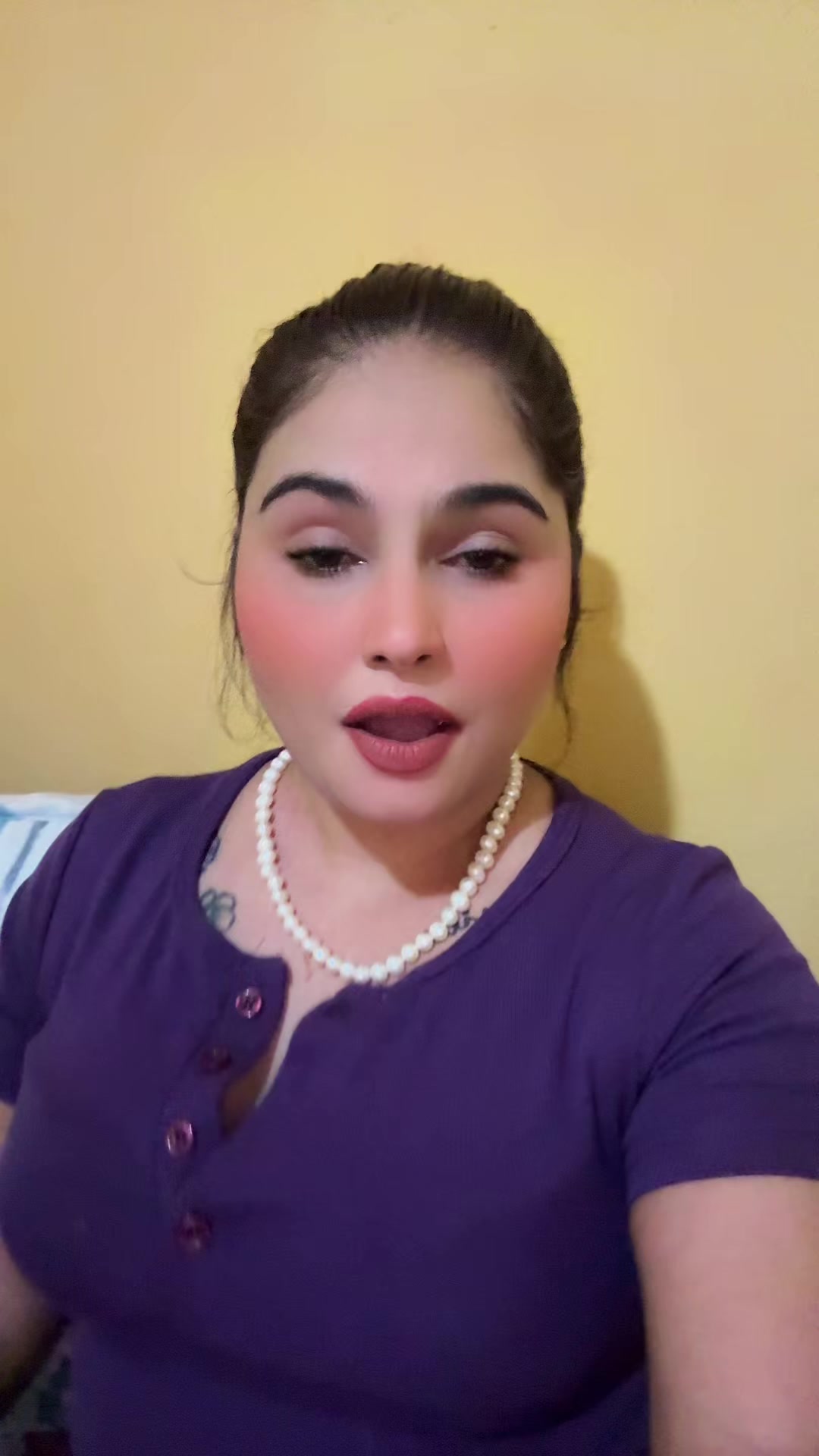 @SEXYNADIA123