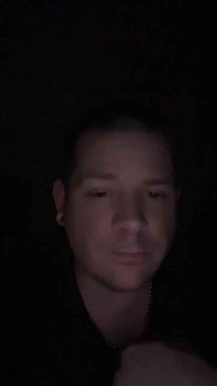 @𝔾𝕒𝕣𝕪𝕤𝕠𝕡𝕠𝕘𝕚😏😏