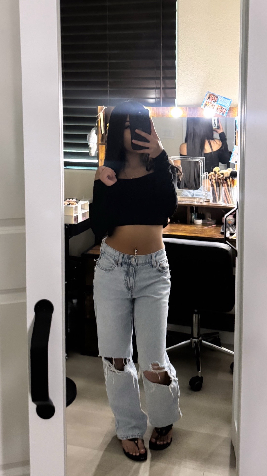 @️