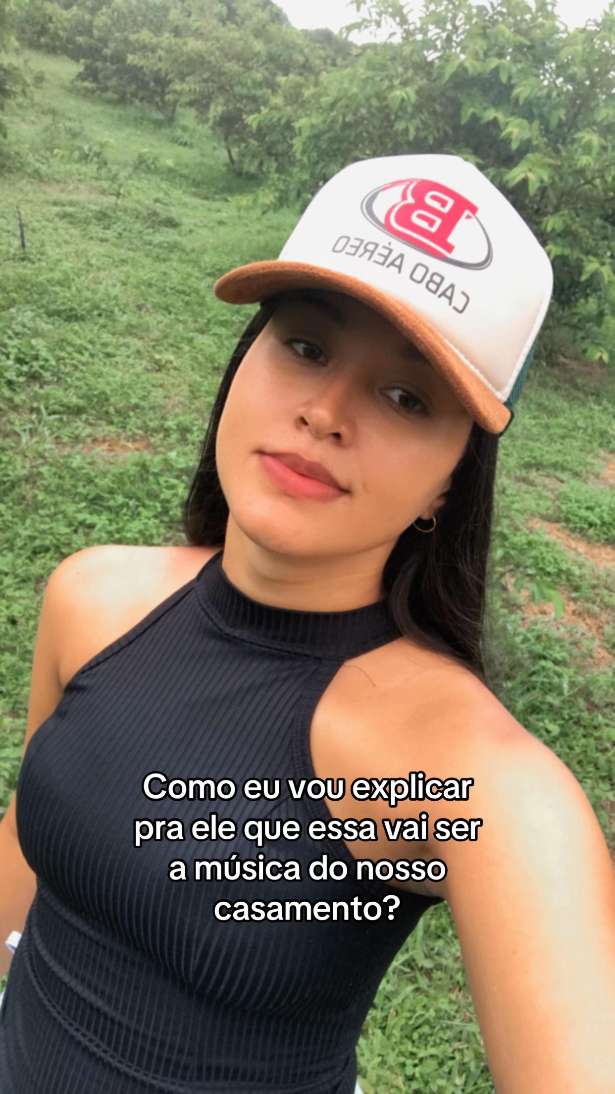 @larisilva