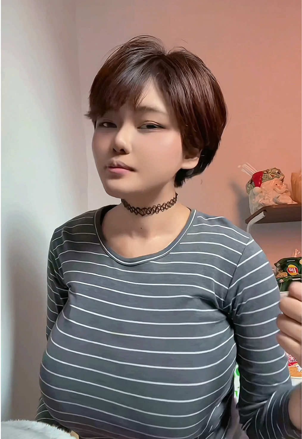 @MIKA.
