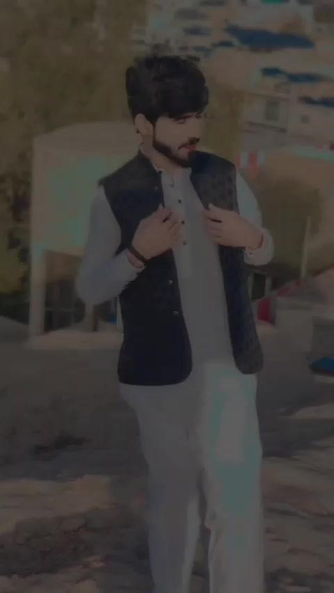 @HassanRaza💯