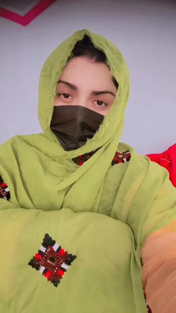 @👉💔💔👈