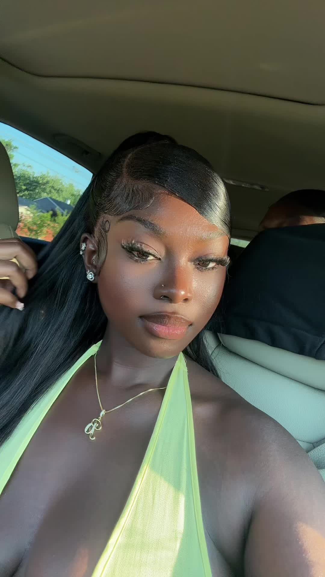@bintanovaaa