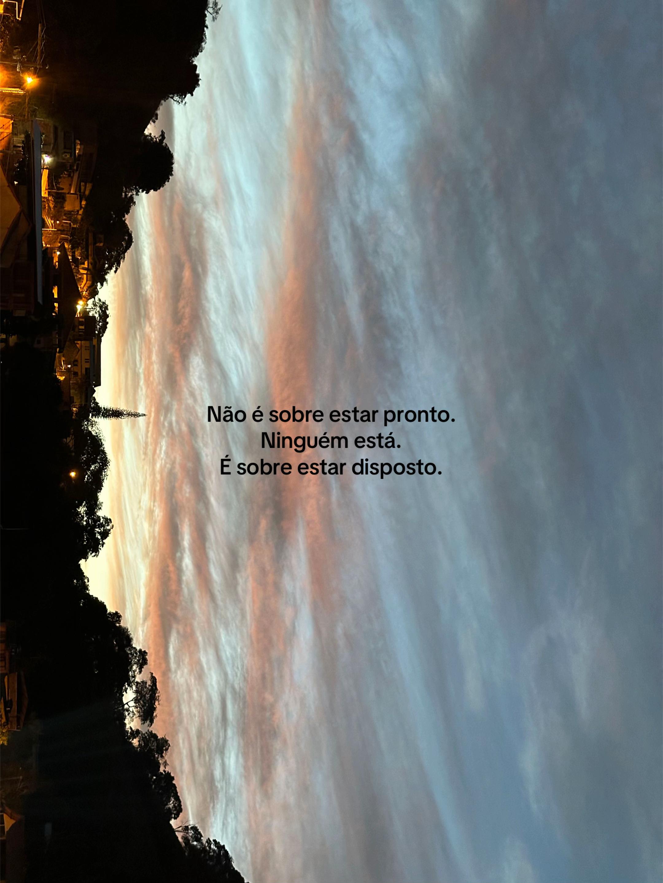 @Vict&oacute;ria Nogueira