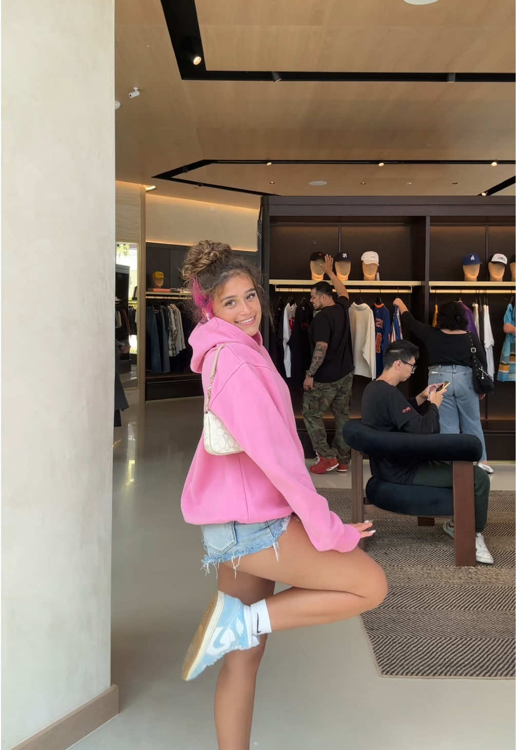 @Melana Rae