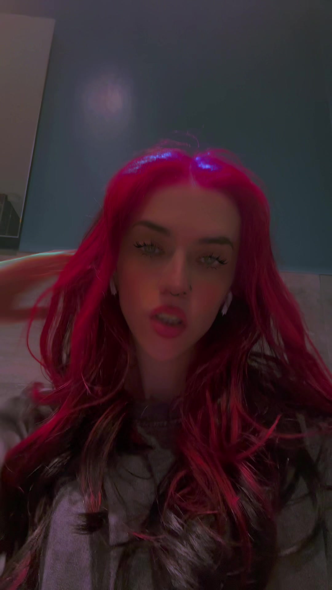 @𝓘𝓽𝔃𝓚𝓮𝓻𝓻𝔂<3