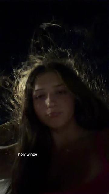 @babyyraebae