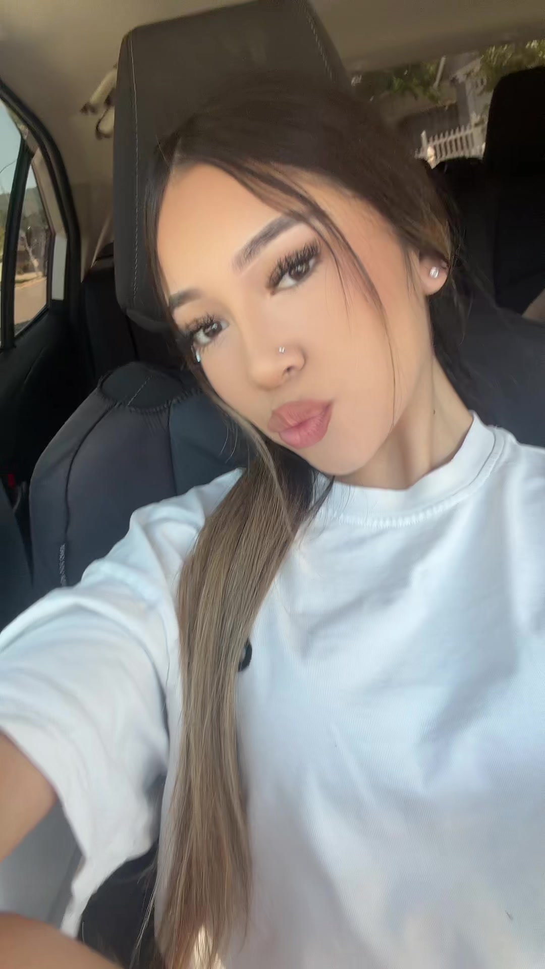 @angela