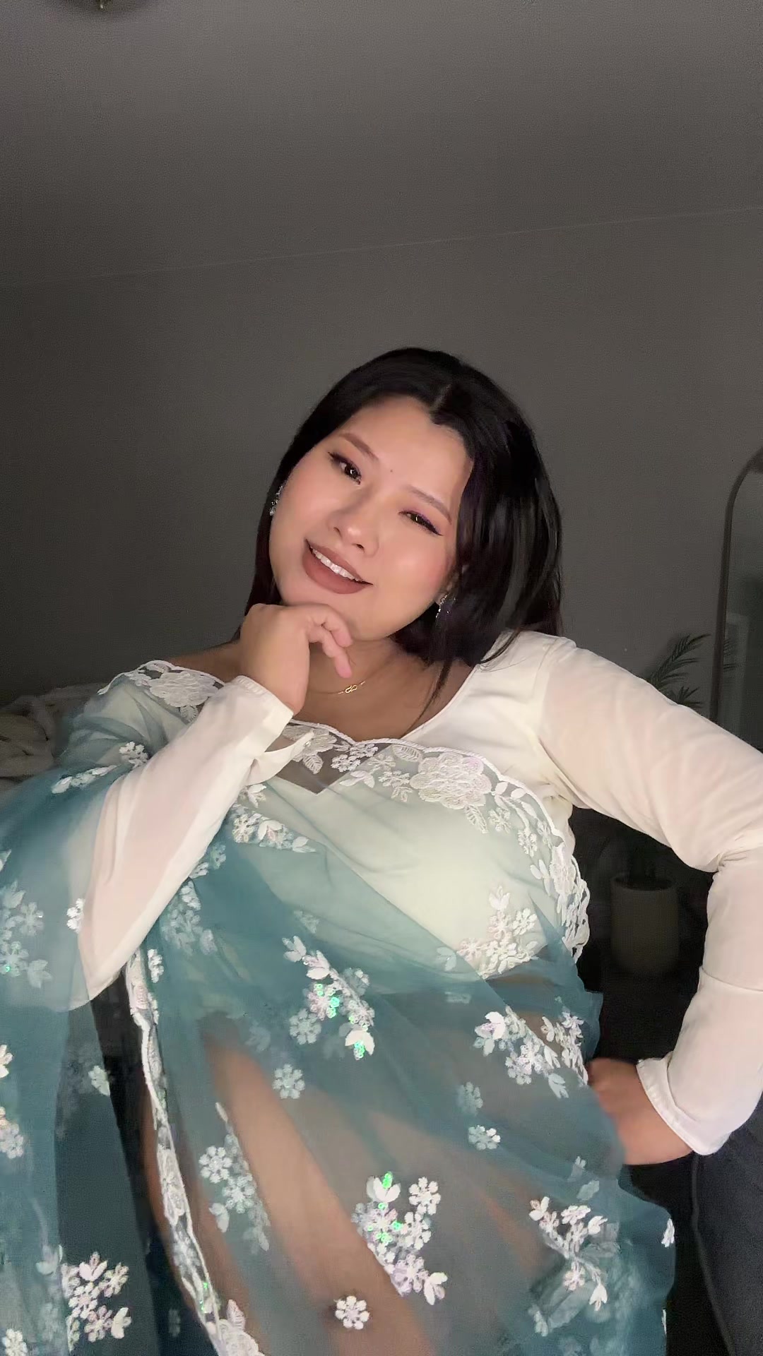 @MoonMoon Rai