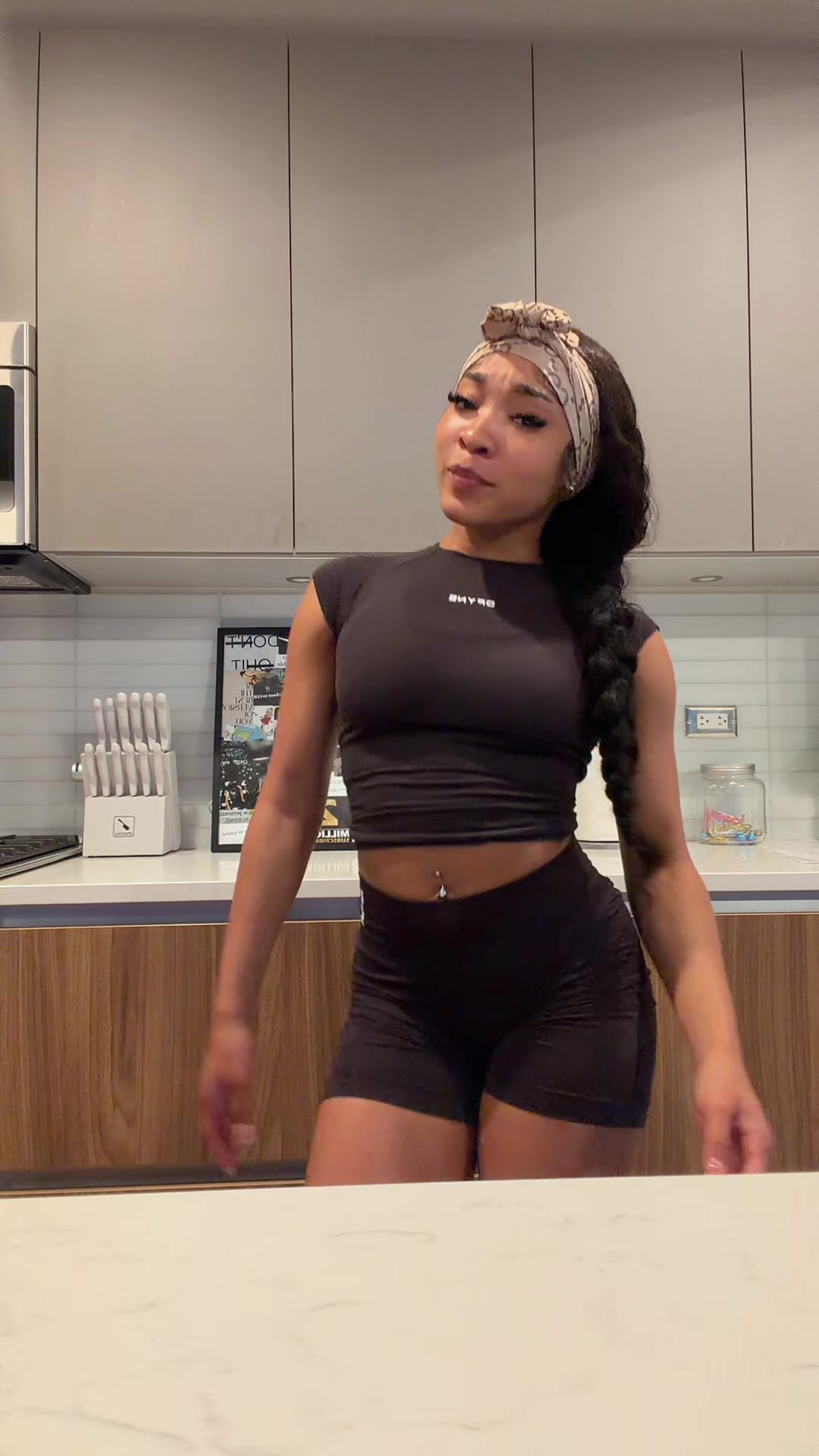 @nicolewayss