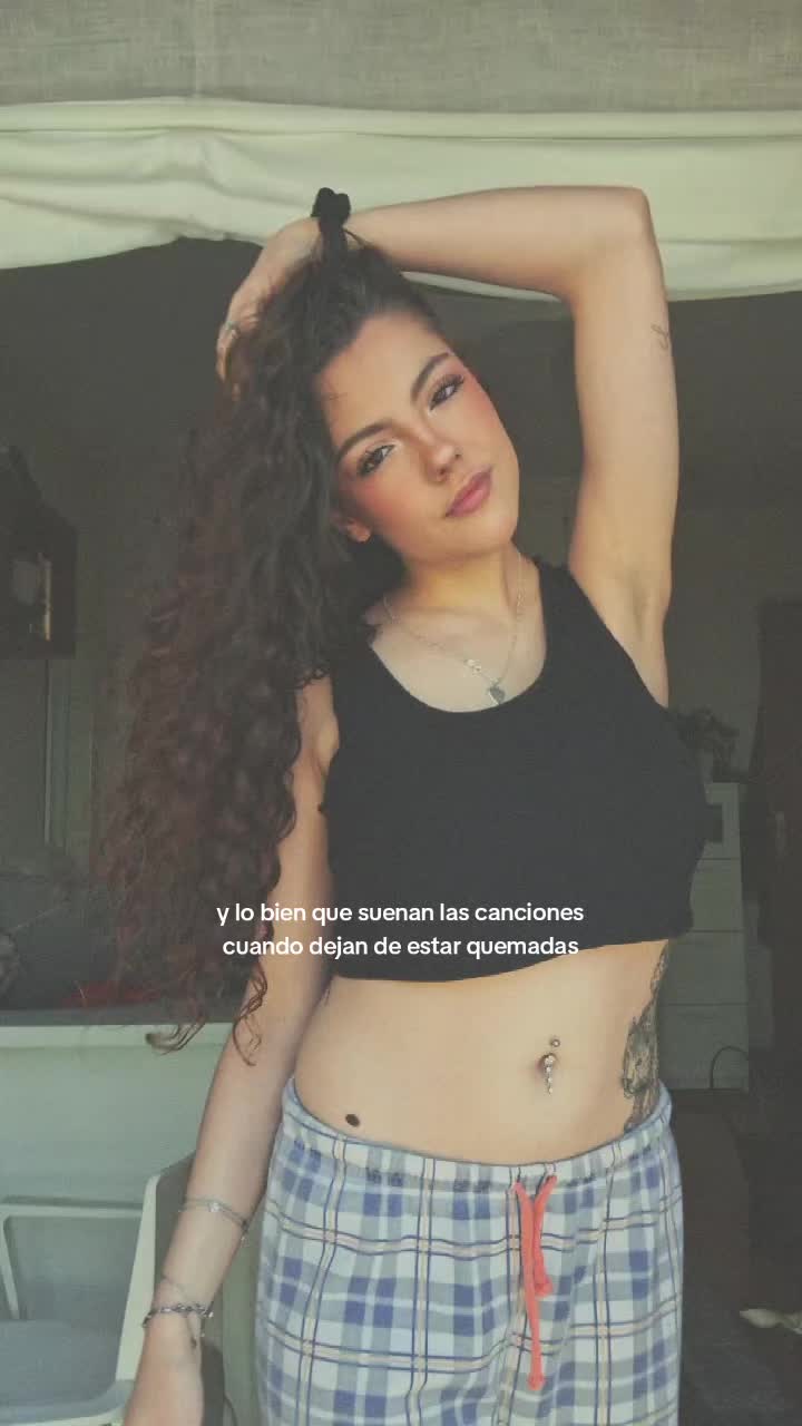 @Alba🐊