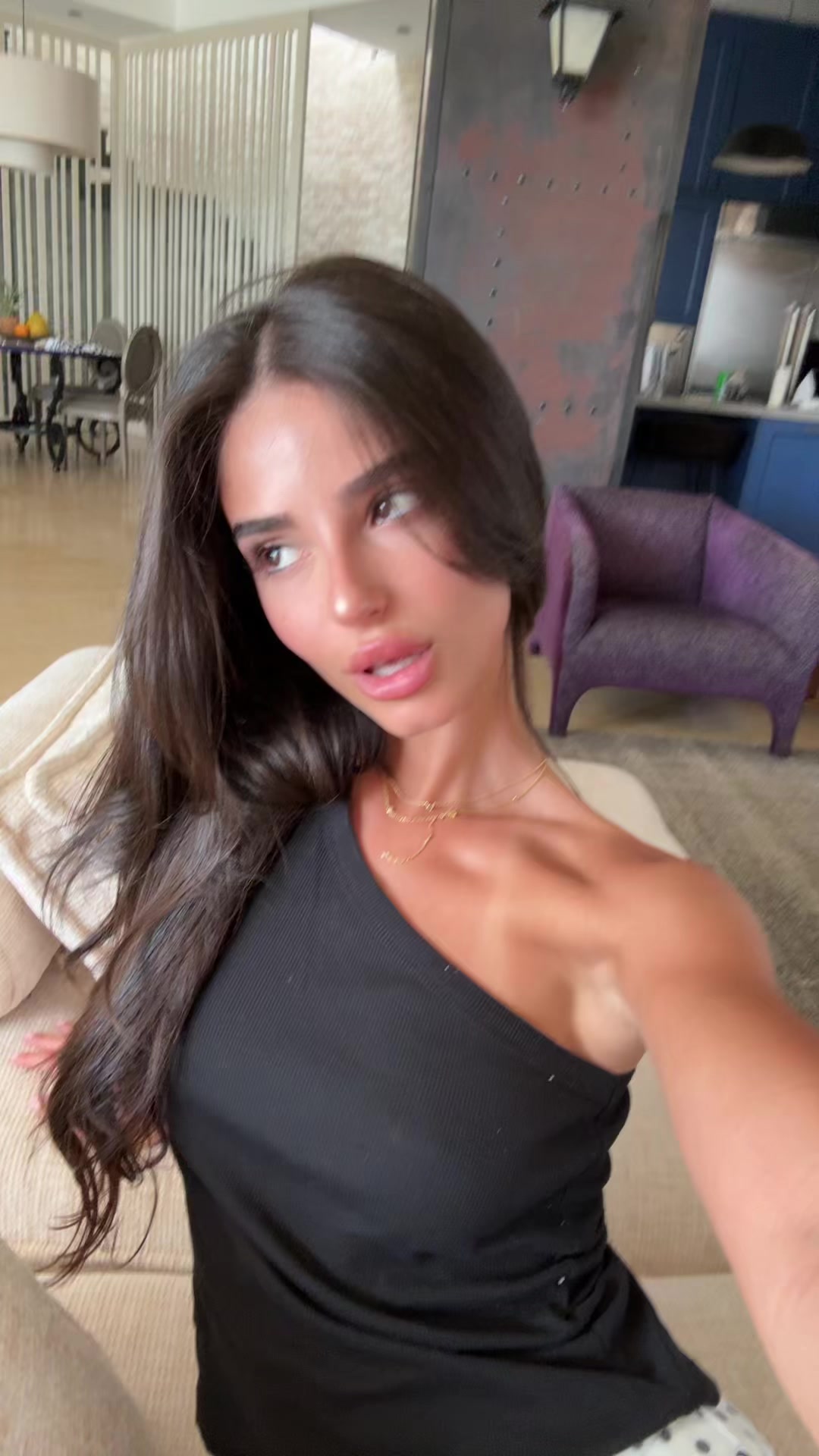 @S🍸