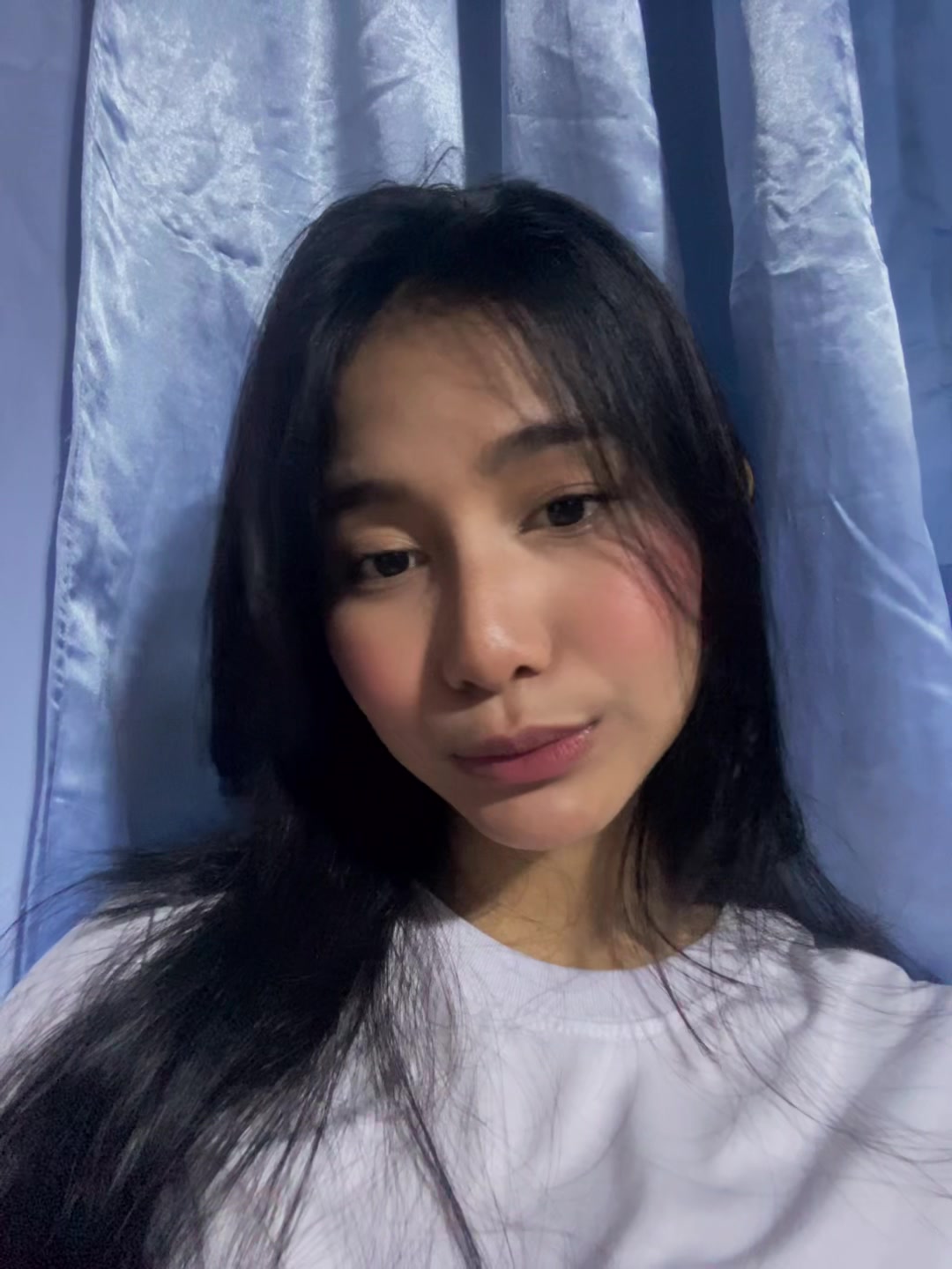 @ᥫ᭡Niczyy_