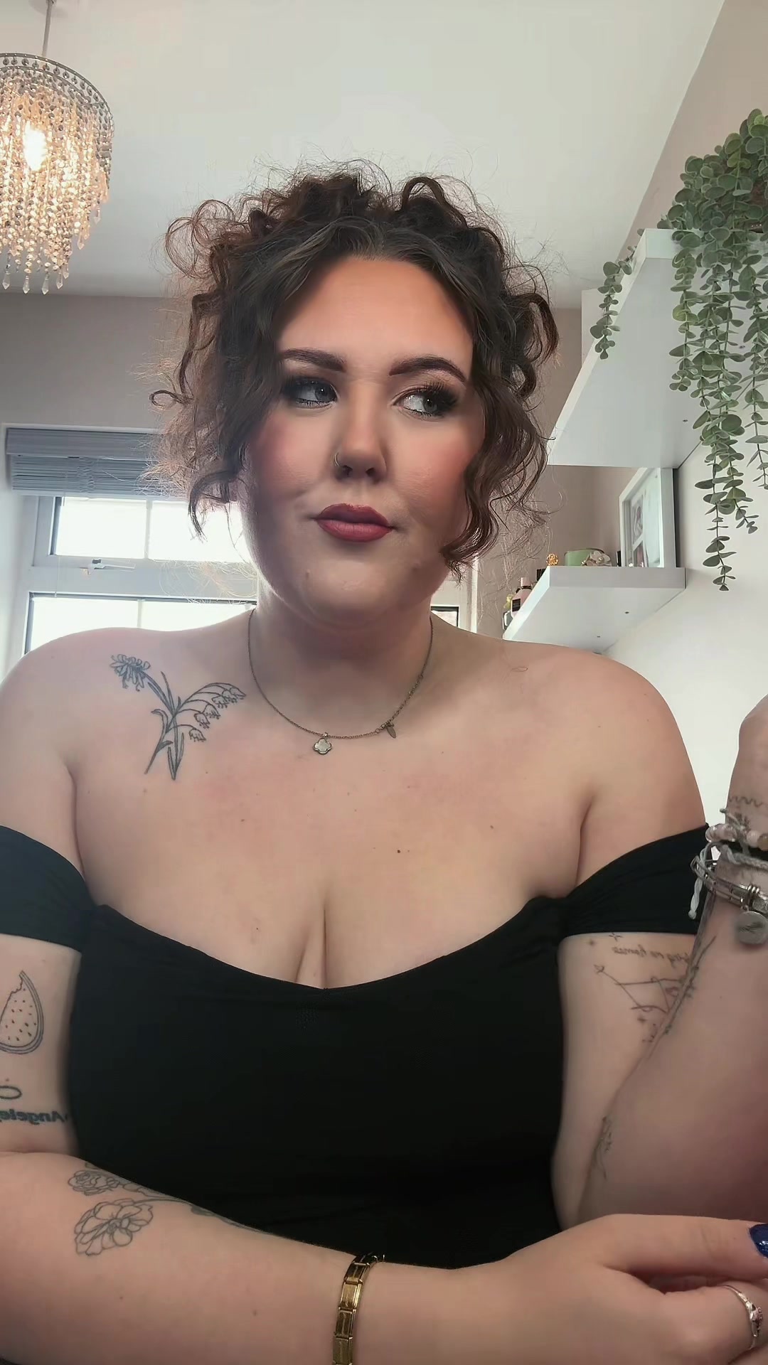 @Megan | UK Beauty Creator🩷