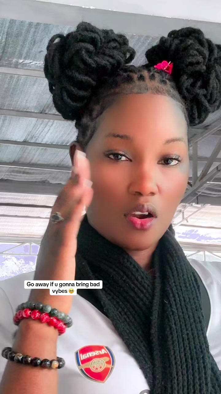 @Soniah_Empress👑