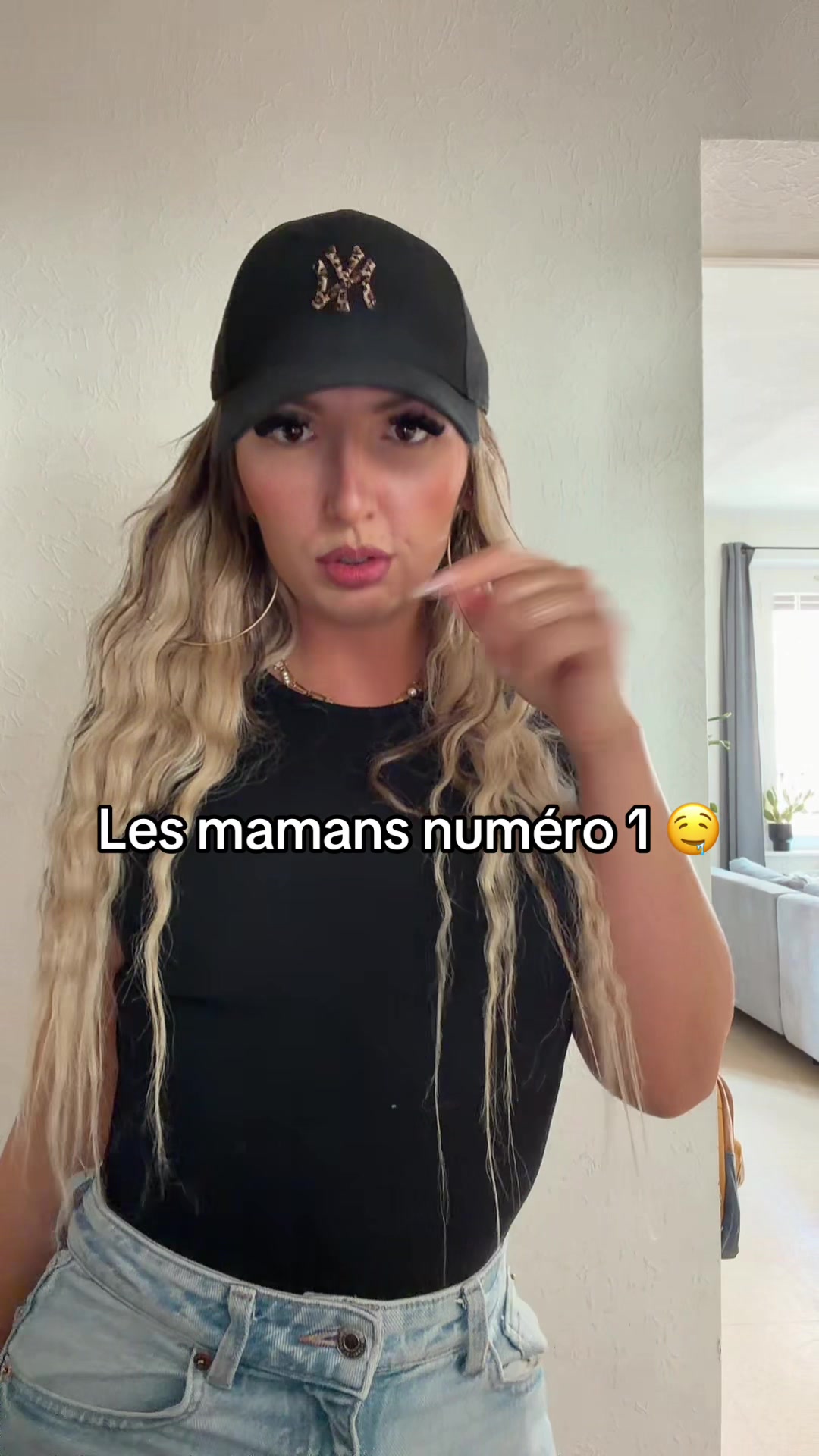 @Capucine