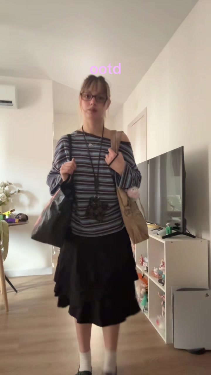 @mnyynial