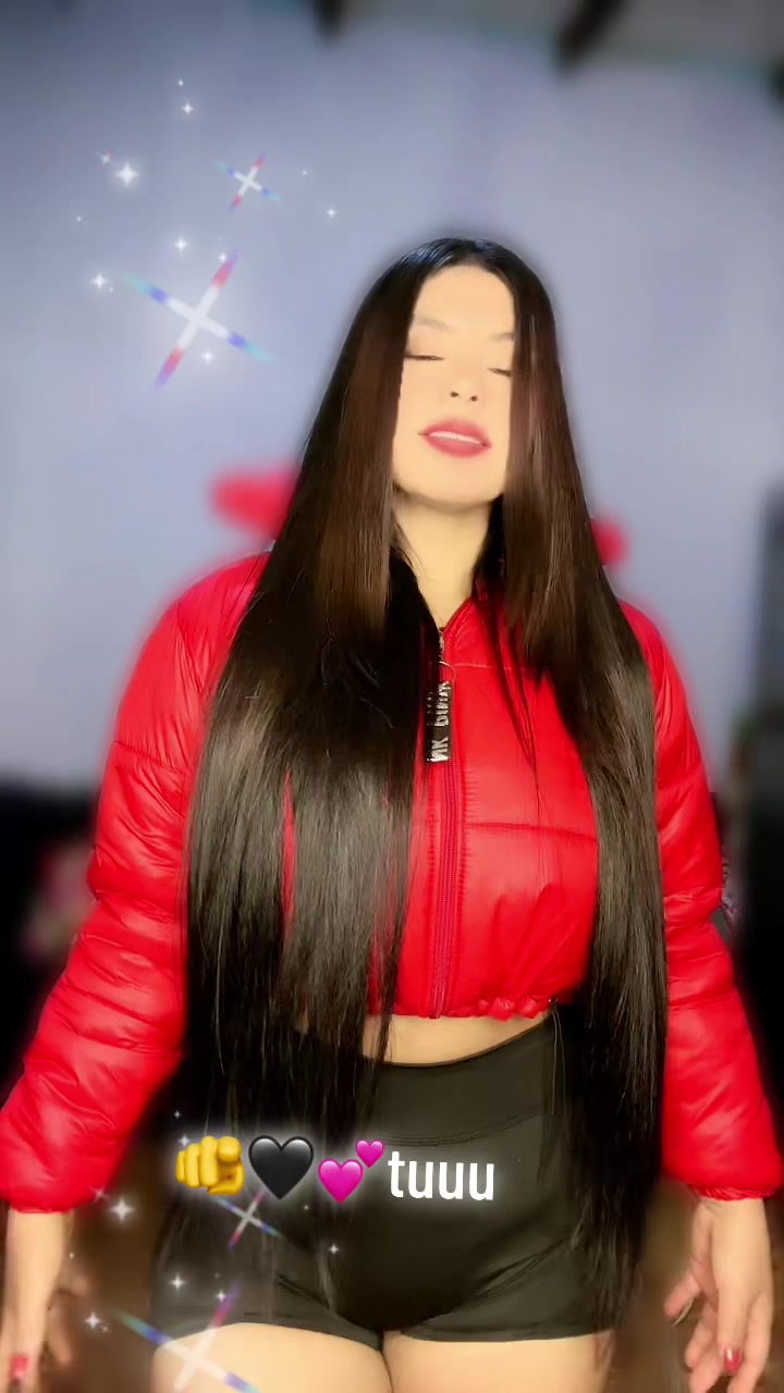 @🖤𝔼𝕝𝕪