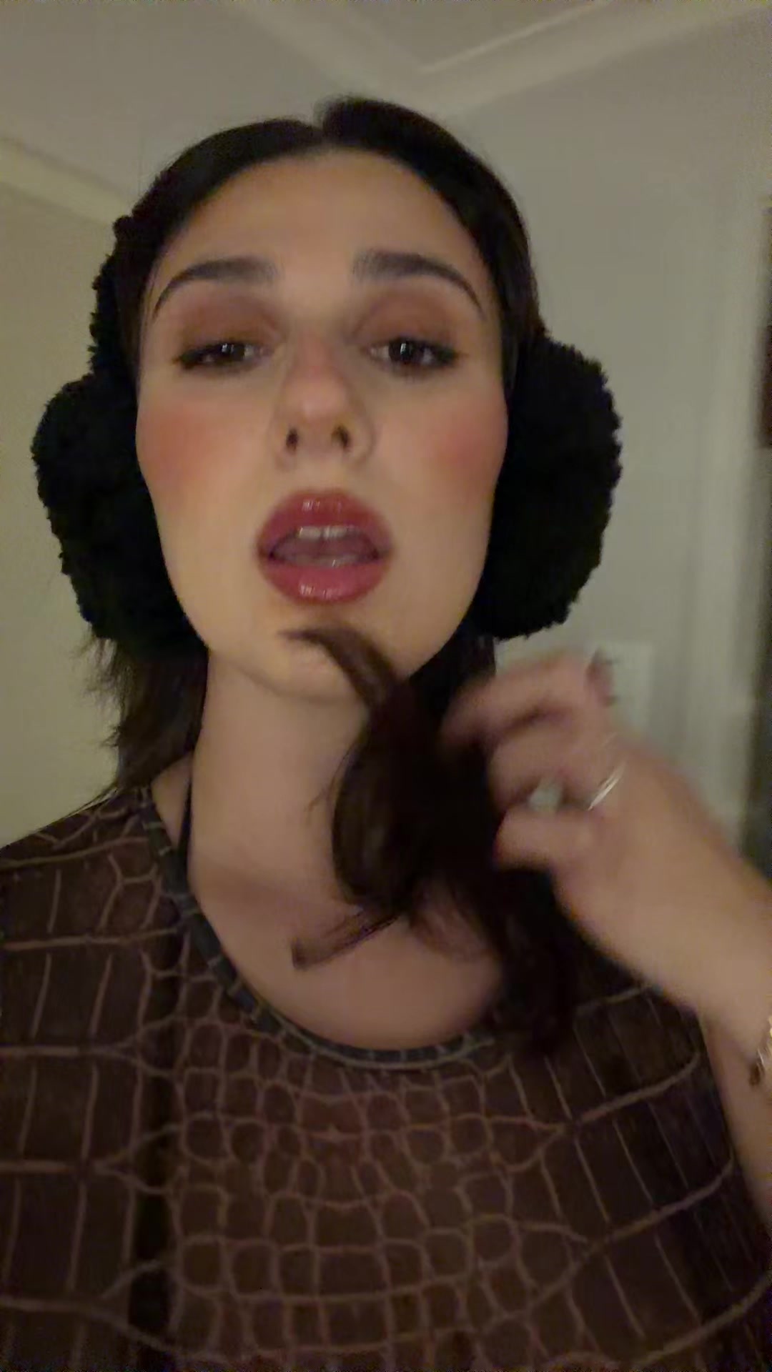 @carly
