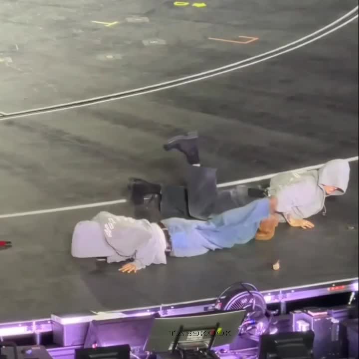 @𝐉𝐕 𐤀