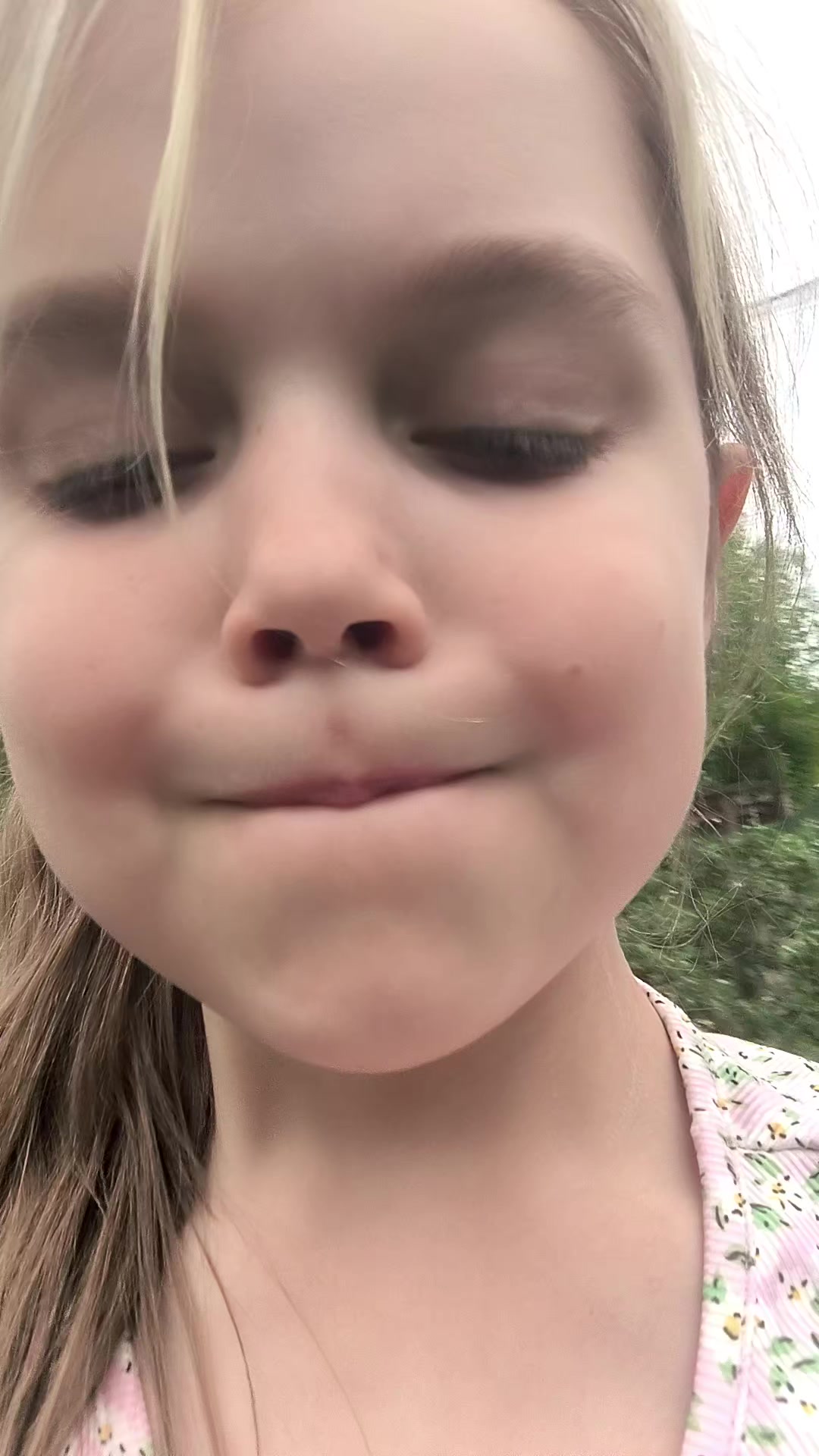 @Ілонеса
