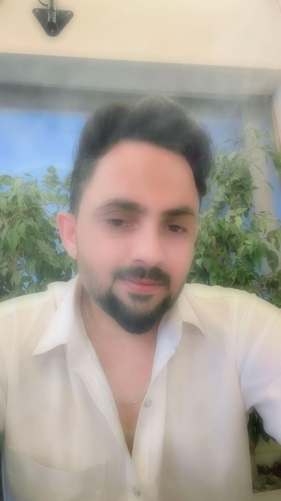 @BABBU🇵🇰🇬🇷