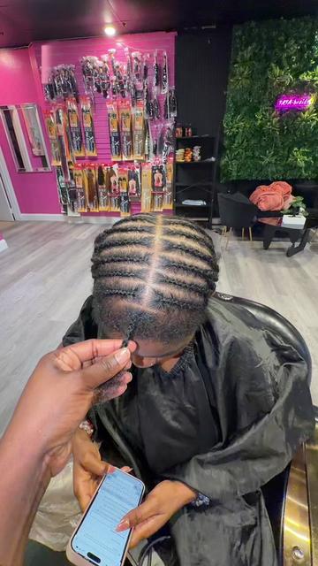 @🌸Bennie🌸. (WigStylist ✂️)