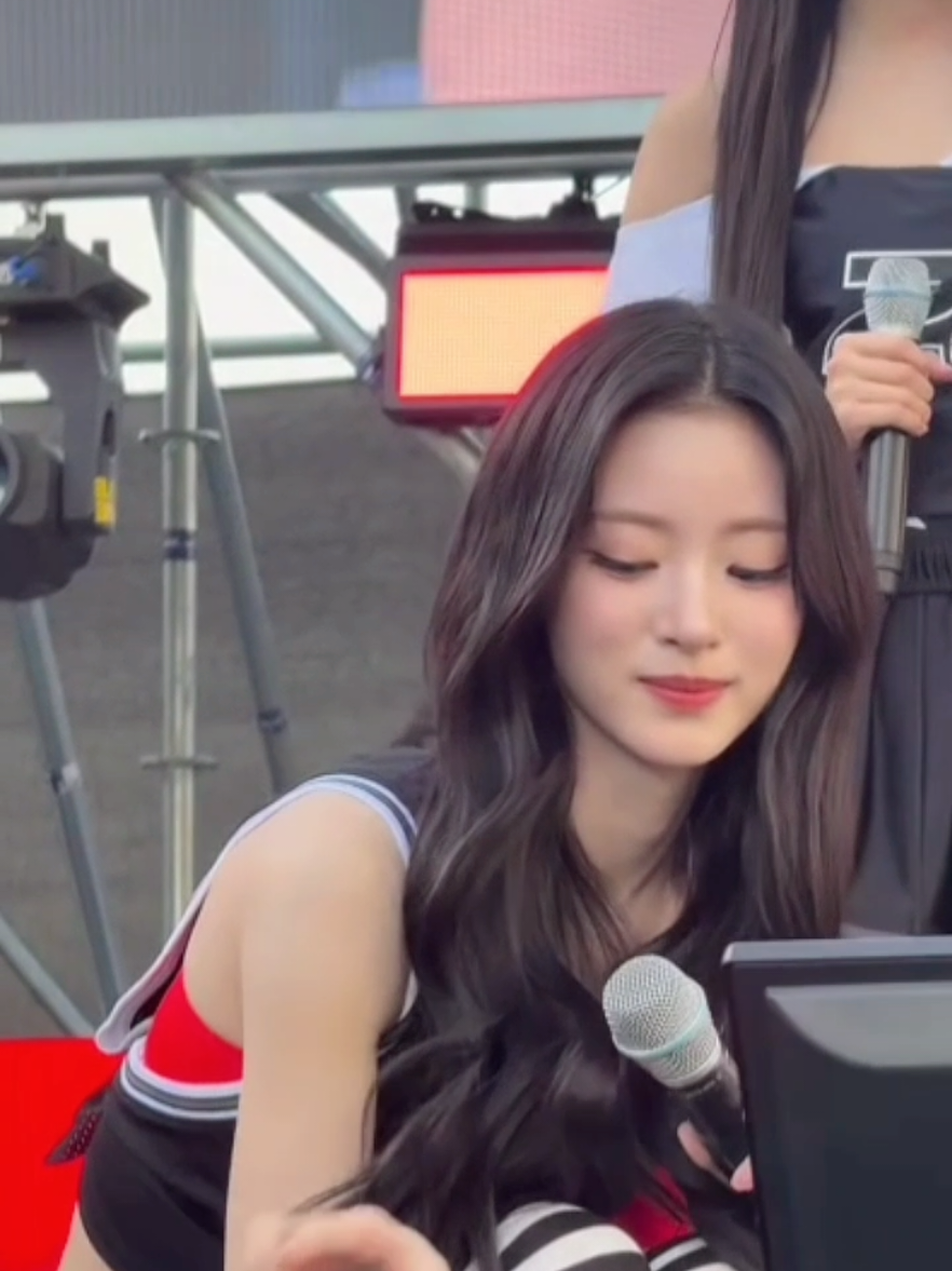 @Chan♡m ⟆