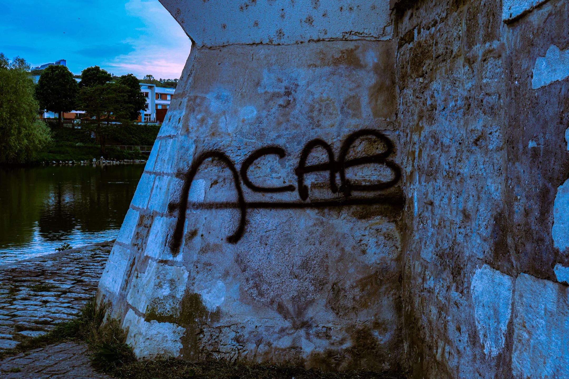@𝓐&rsquo;🎱