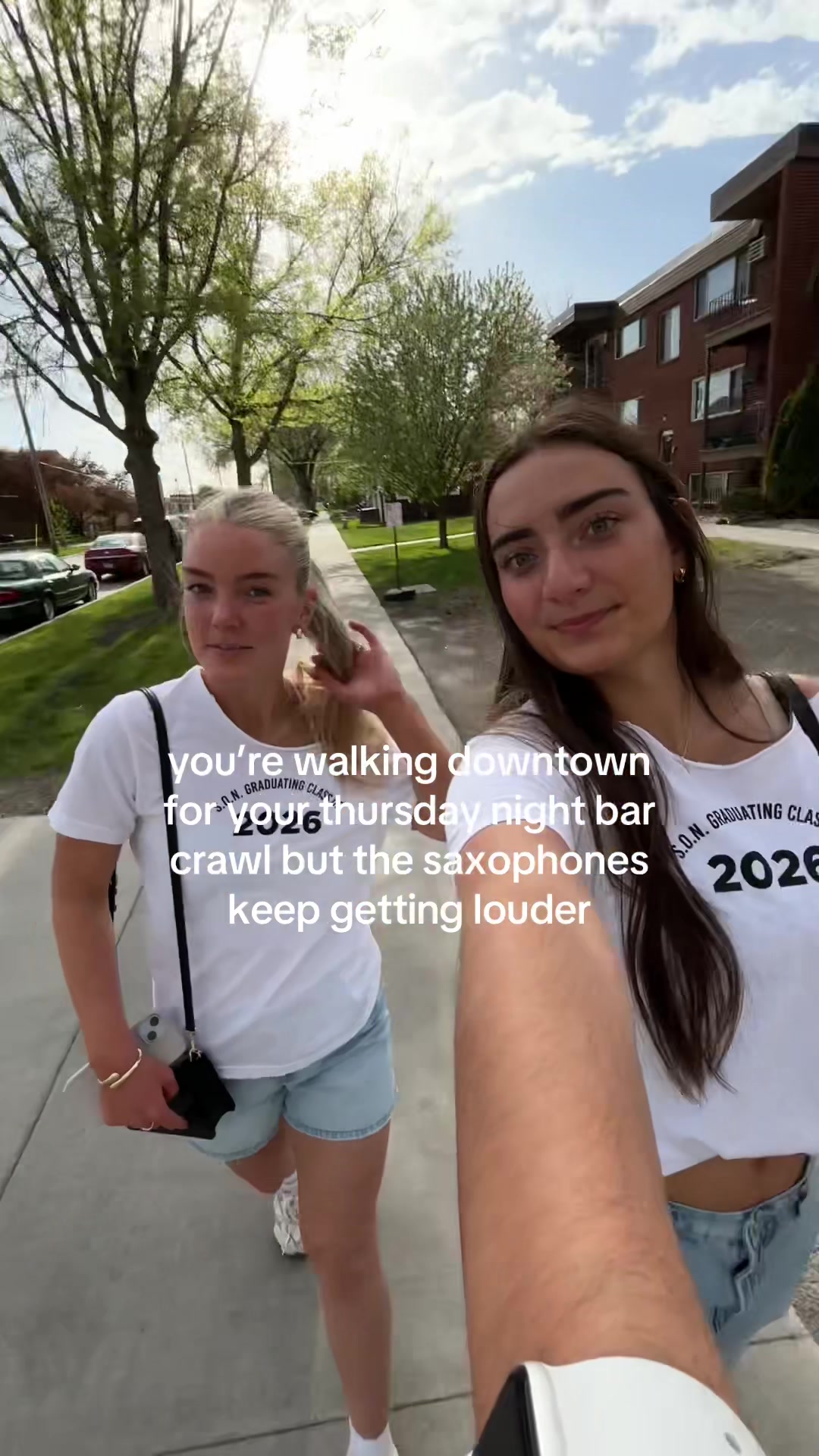 @brookelarsen27
