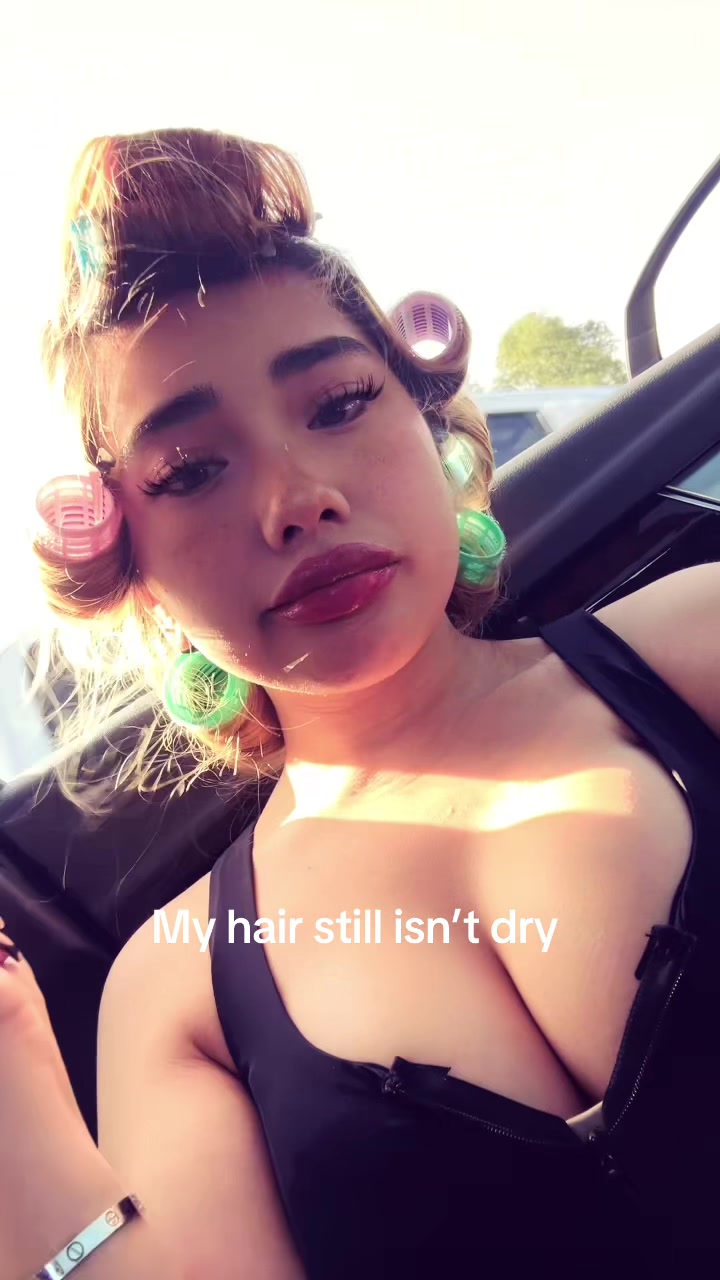 @Kiana Rose