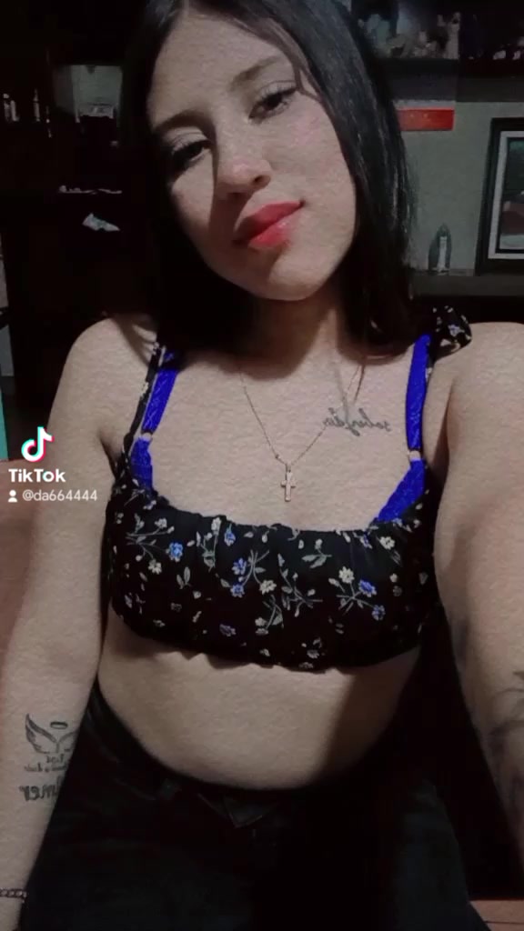 @👻