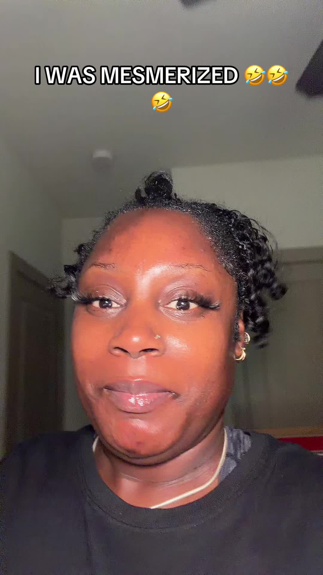 @MsTee_
