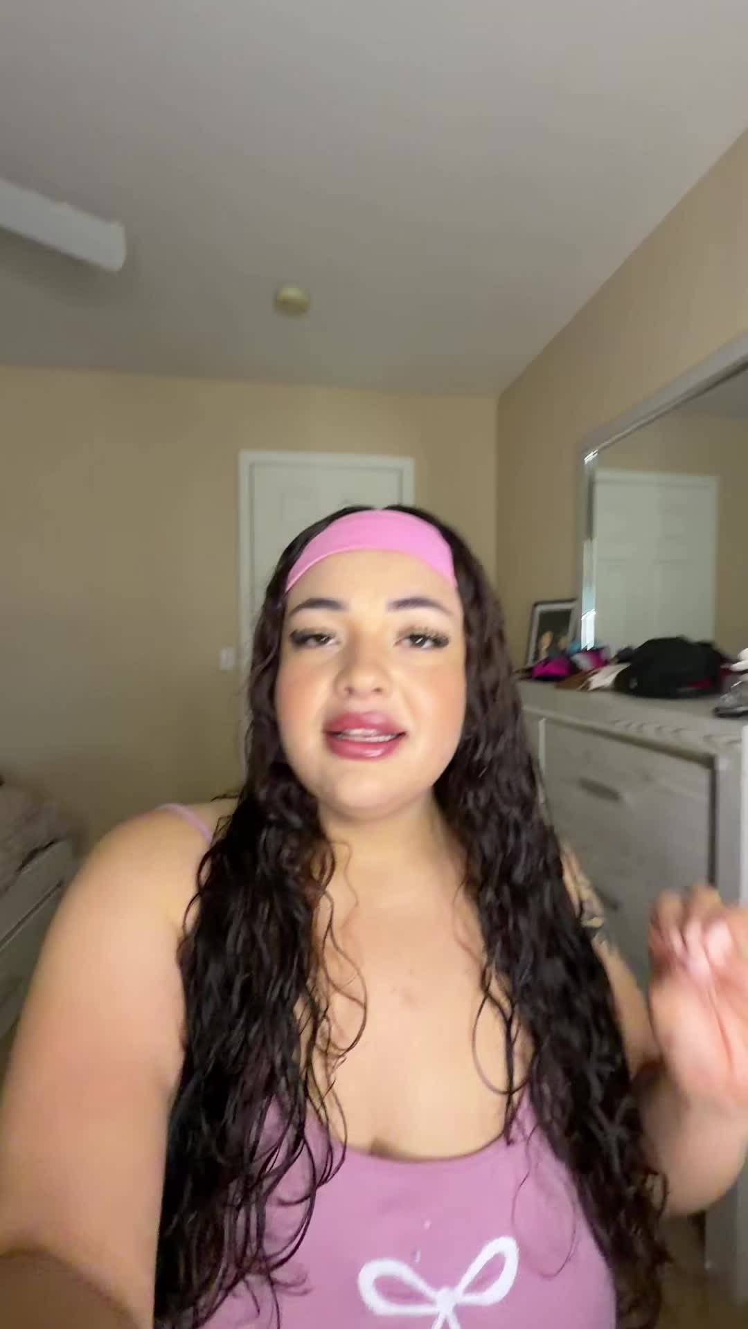 @VANESSA🍒🫶