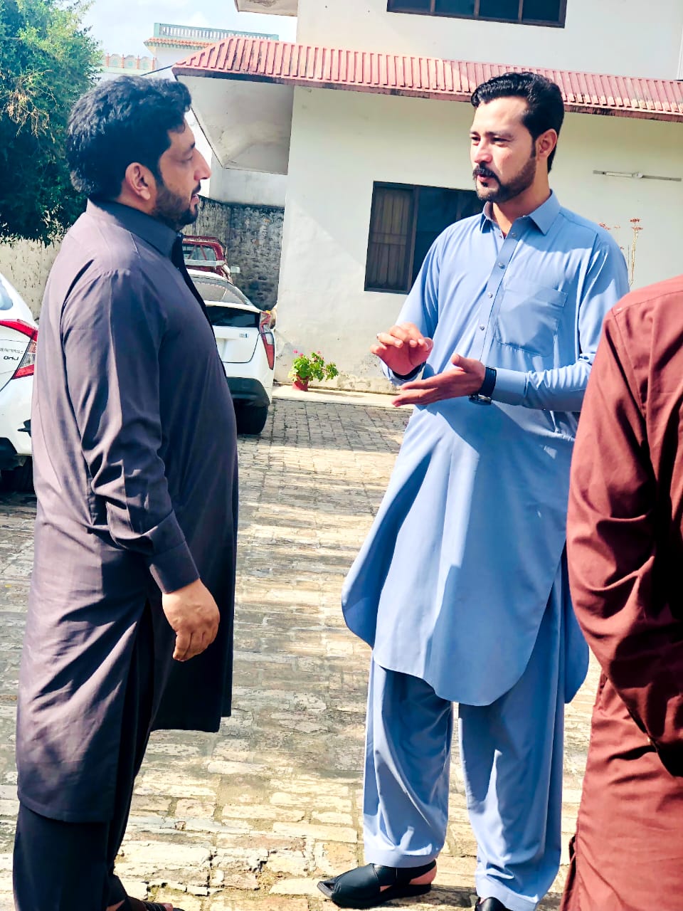 @Bacha saib