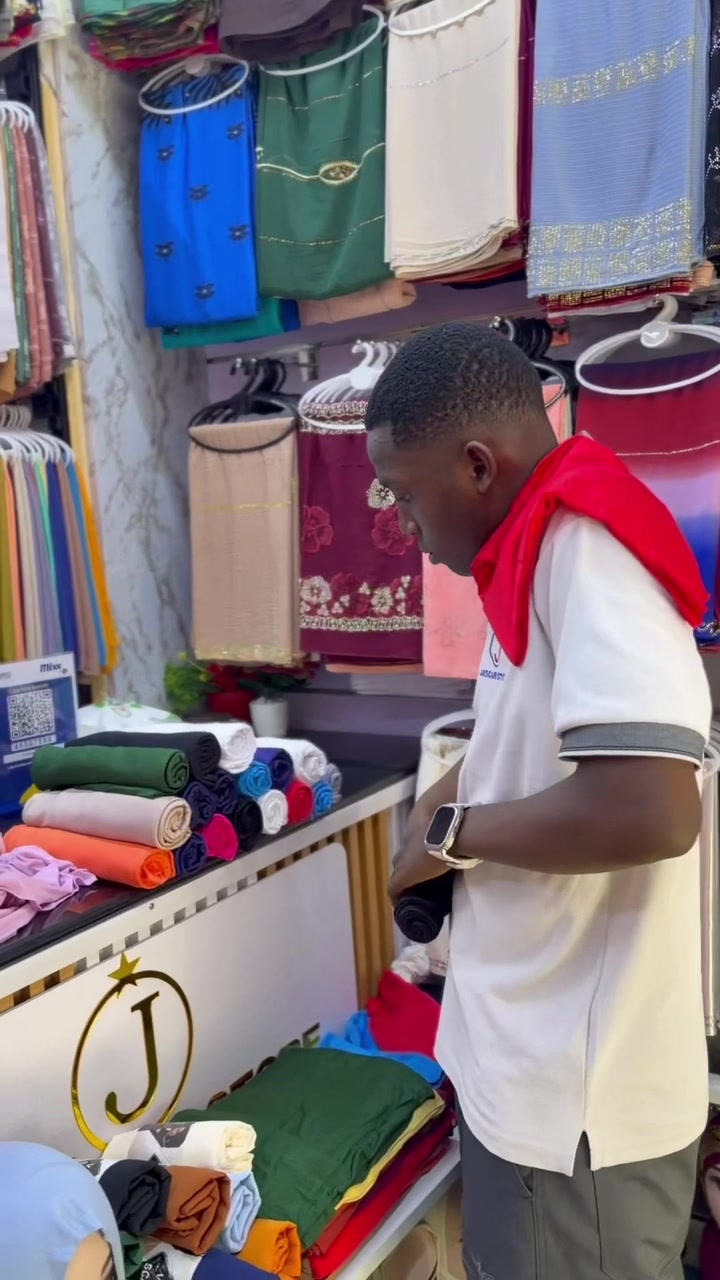 @jayscarf_store
