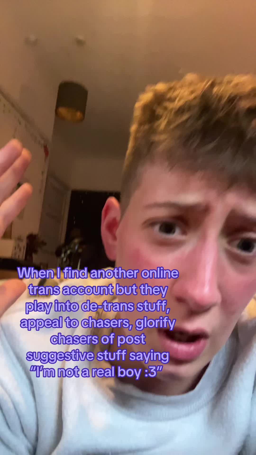 @Elly