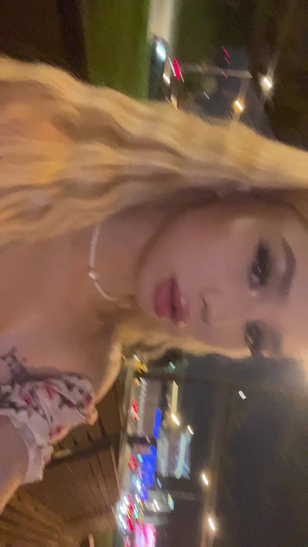 @0yana00