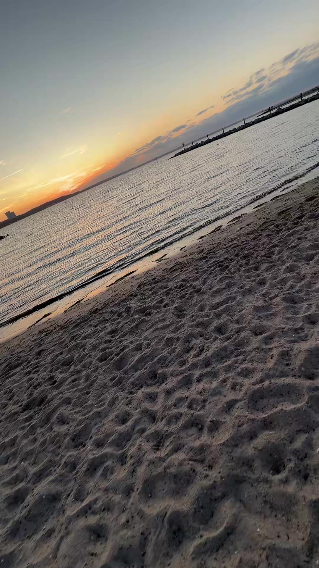@Alizaxo