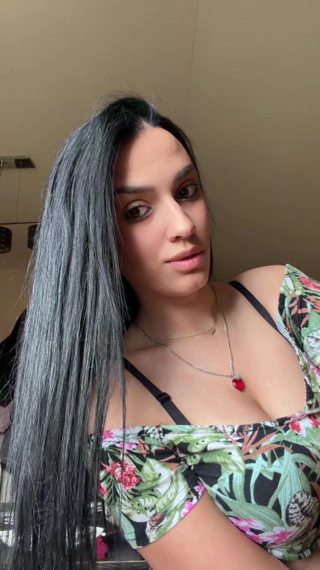 @Victorious__00