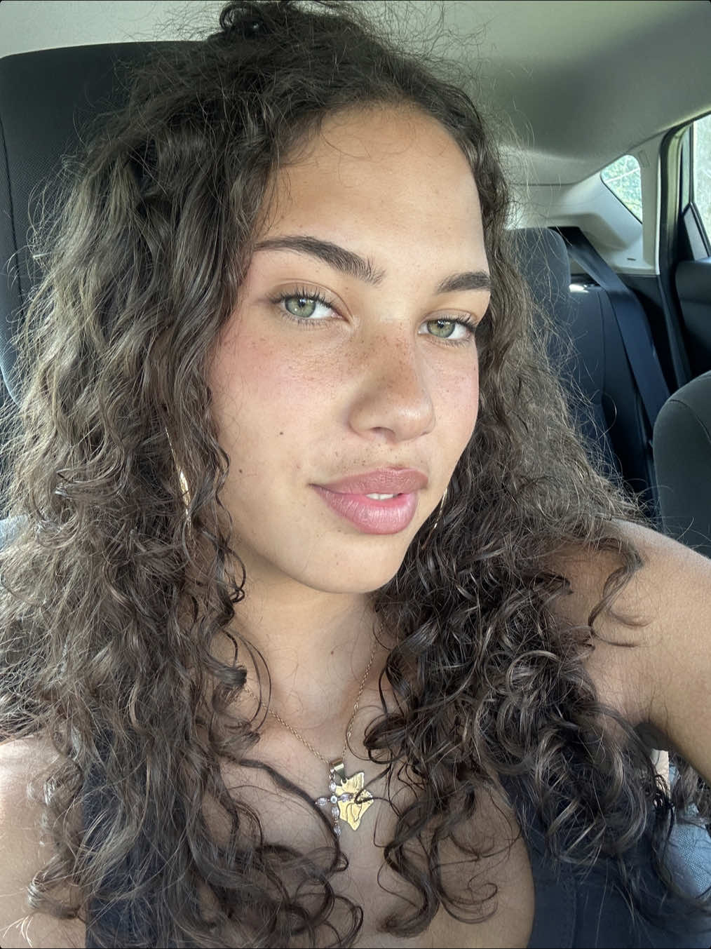 @Liv
