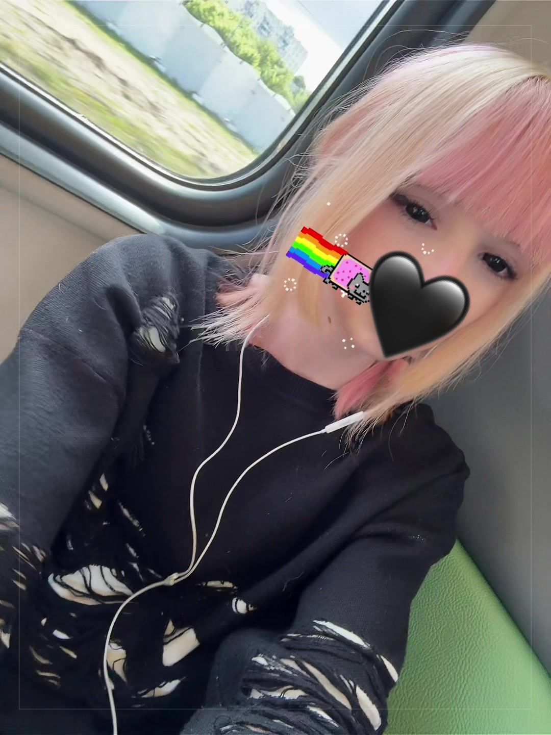 @пепсикола (*&acute;-`)