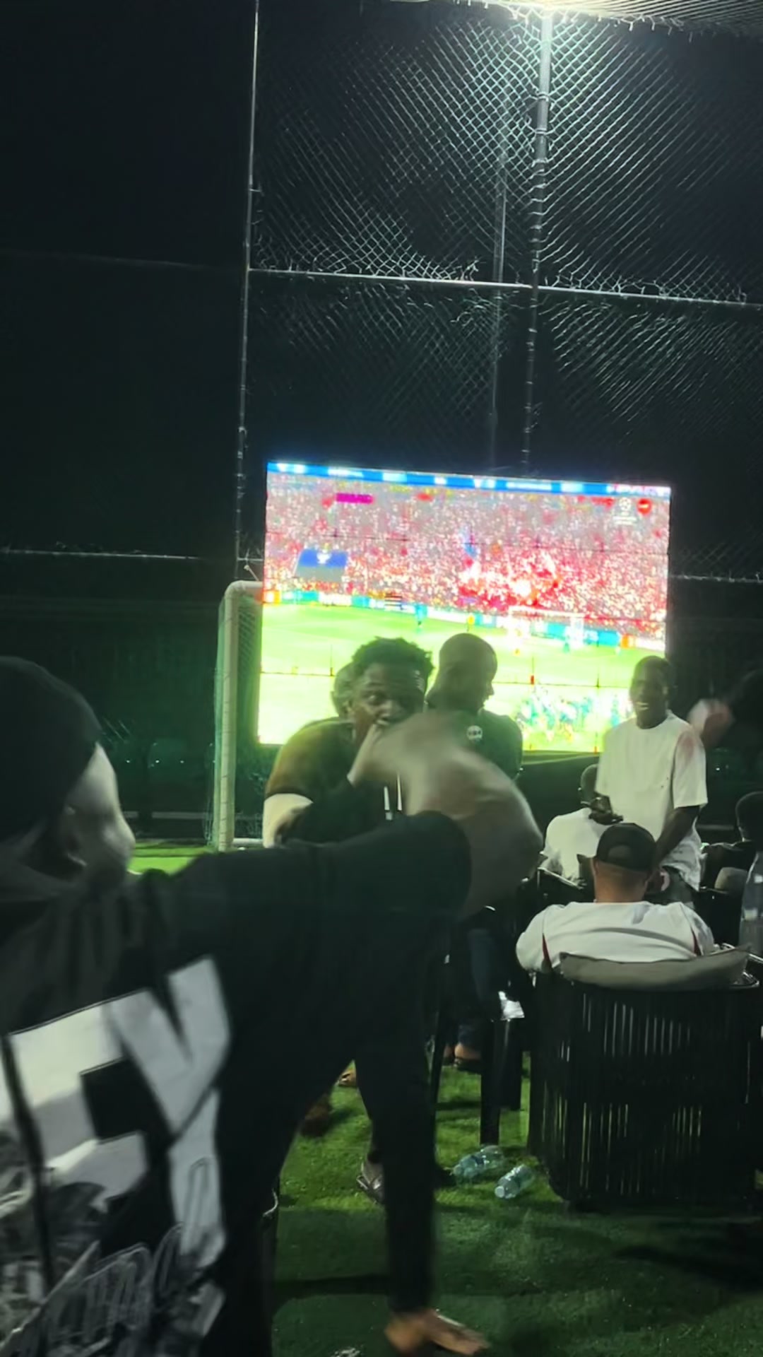 @JEGO 🦁