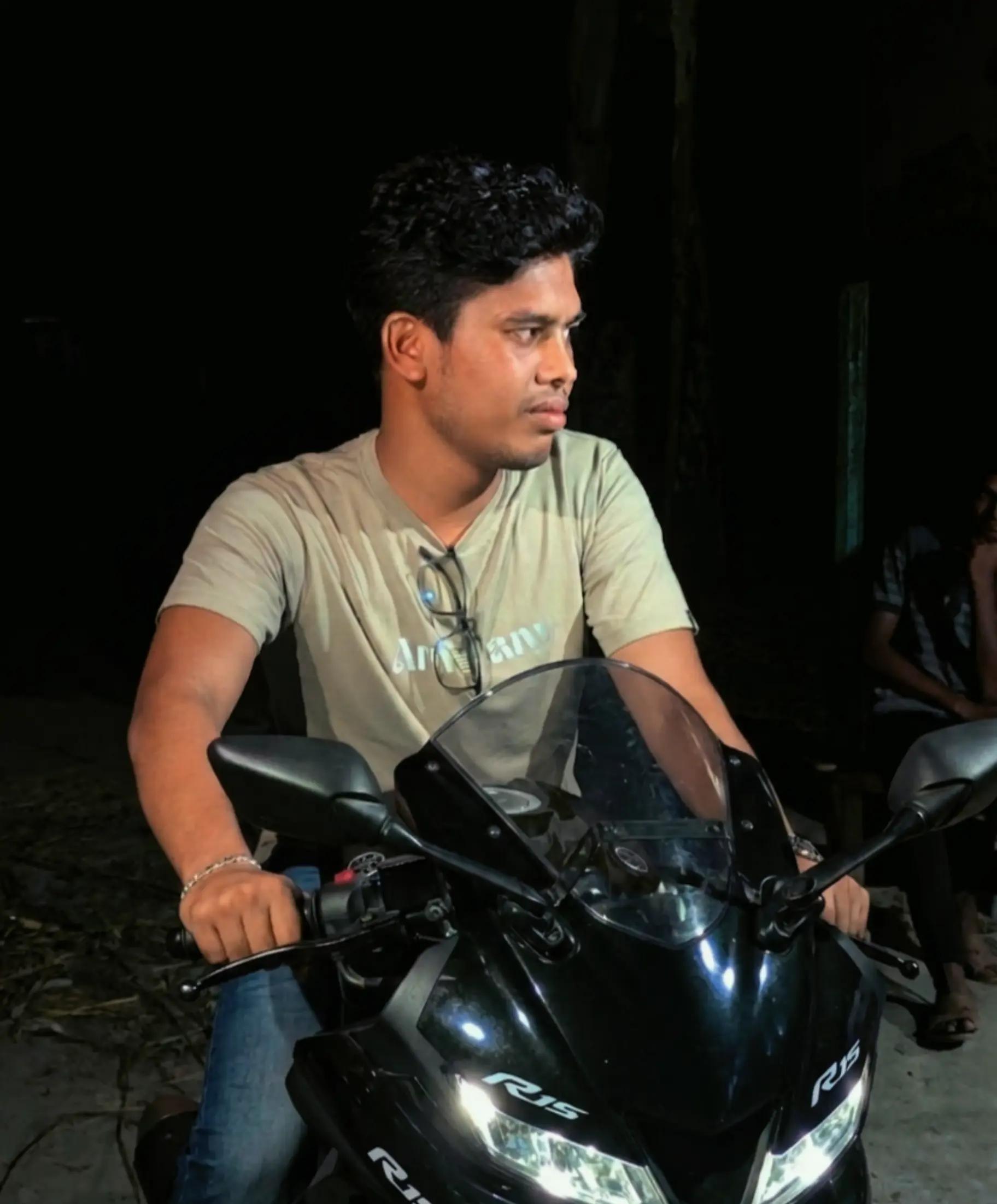 @❌_মৃত কবি_❌
