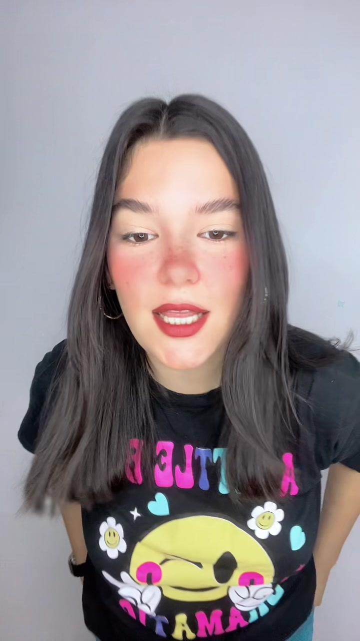 @Rosalia Velasquez🌹🐍