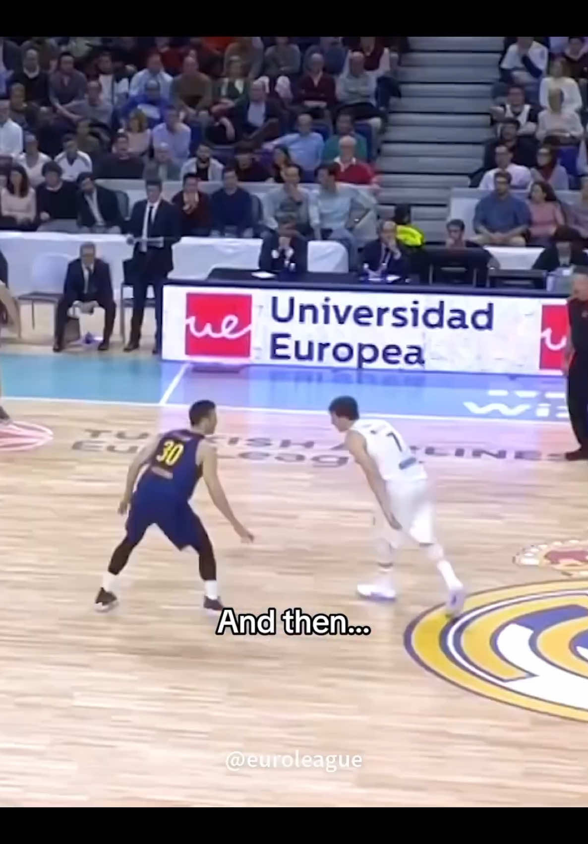 @DUNK | BASKETBALL