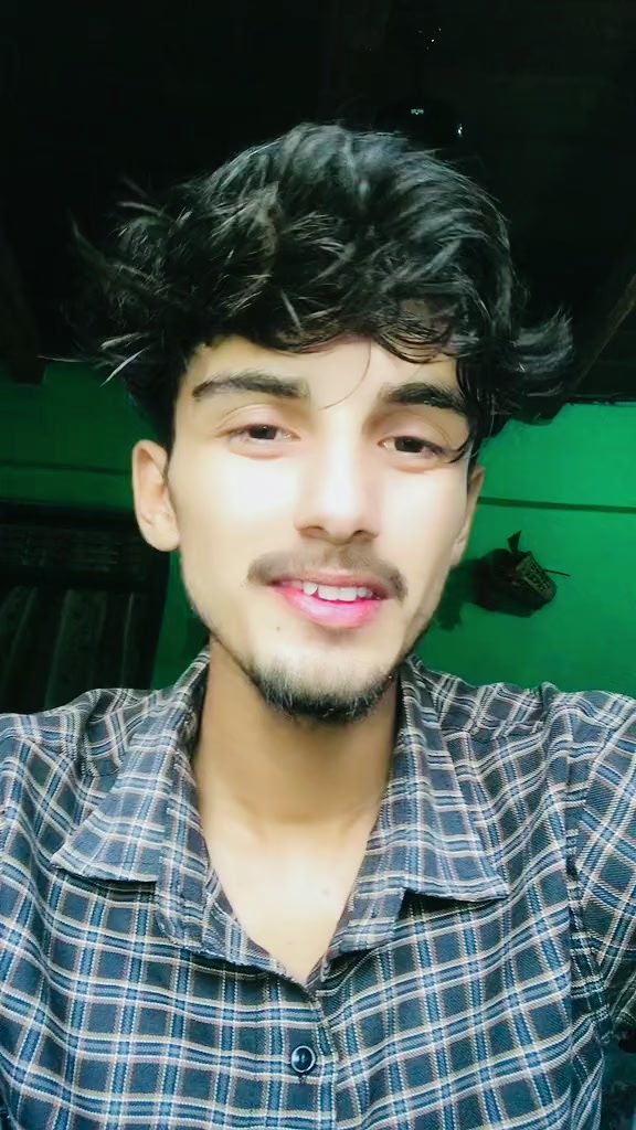 @सुमित भट्टराई💗🦋